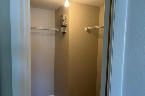 Condo in Kissimmee, Florida, 2 bedrooms  № 2226558 - photo 16