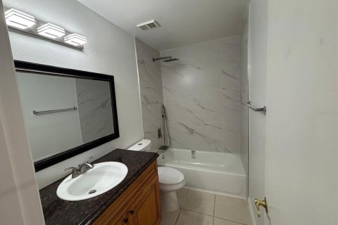 Condo in Kissimmee, Florida, 2 bedrooms  № 2226558 - photo 28