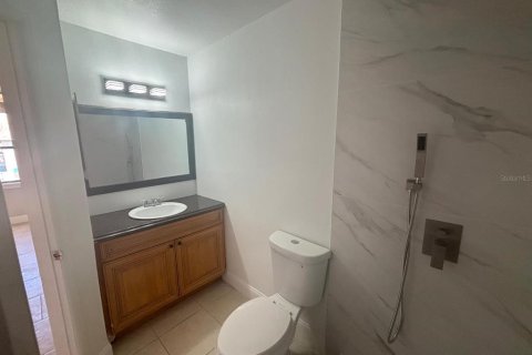 Condo in Kissimmee, Florida, 2 bedrooms  № 2226558 - photo 22