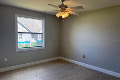 Condo in Kissimmee, Florida, 2 bedrooms  № 2226558 - photo 12
