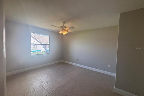 Condo in Kissimmee, Florida, 2 bedrooms  № 2226558 - photo 11