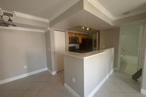 Condo in Kissimmee, Florida, 2 bedrooms  № 2226558 - photo 3