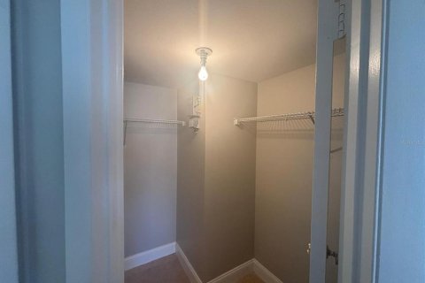 Condo in Kissimmee, Florida, 2 bedrooms  № 2226558 - photo 15