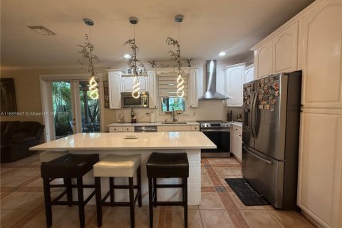 Купить виллу или дом в Пемброк-Пайнс, Флорида 3 спальни, 158.77м2, № 1991850 - фото 23