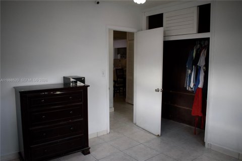 Купить виллу или дом в Хайалиа, Флорида 3 спальни, 152.55м2, № 2060862 - фото 24