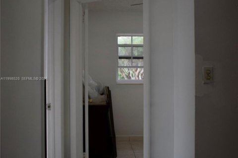 Купить виллу или дом в Хайалиа, Флорида 3 спальни, 152.55м2, № 2060862 - фото 20