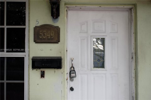 Купить виллу или дом в Хайалиа, Флорида 3 спальни, 152.55м2, № 2060862 - фото 6