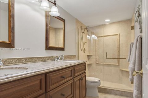 Condo in Riviera Beach, Florida, 2 bedrooms  № 1779819 - photo 19