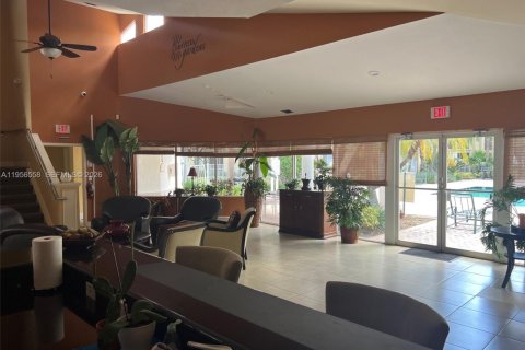 Apartamento en alquiler en Tamarac, Florida, 2 dormitorios, 88.16 m2 № 2010437 - foto 27