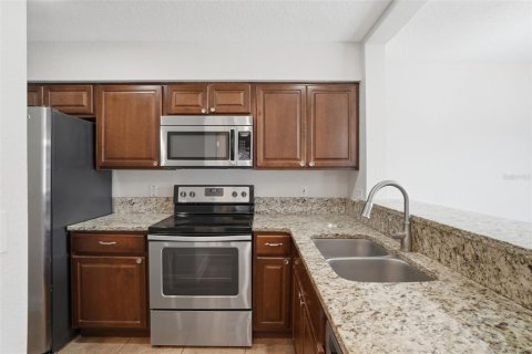 Condo in Sanford, Florida, 2 bedrooms  № 2148789 - photo 15