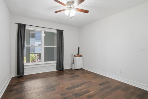 Condo in Sanford, Florida, 2 bedrooms  № 2148789 - photo 23