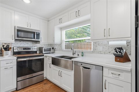 House in New Port Richey, Florida 2 bedrooms, 92.53 sq.m. № 2325028 - photo 20