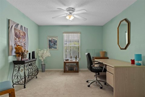 House in Inverness, Florida 2 bedrooms, 166.3 sq.m. № 2216578 - photo 16