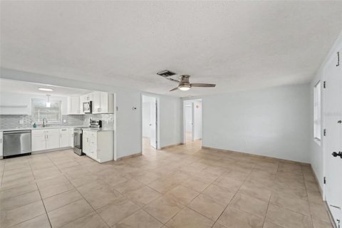 Casa en venta en Port Richey, Florida, 3 dormitorios, 121.52 m2 № 2411573 - foto 9