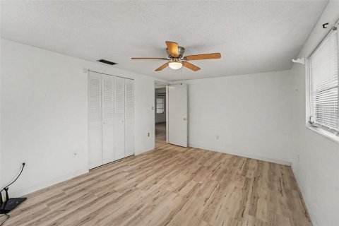 Casa en venta en Port Richey, Florida, 3 dormitorios, 121.52 m2 № 2411573 - foto 16