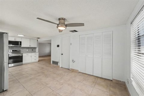 Casa en venta en Port Richey, Florida, 3 dormitorios, 121.52 m2 № 2411573 - foto 10