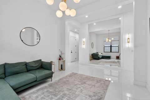 Villa ou maison à louer à Port St. Lucie, Floride: 3 chambres, 212.65 m2 № 2387107 - photo 10