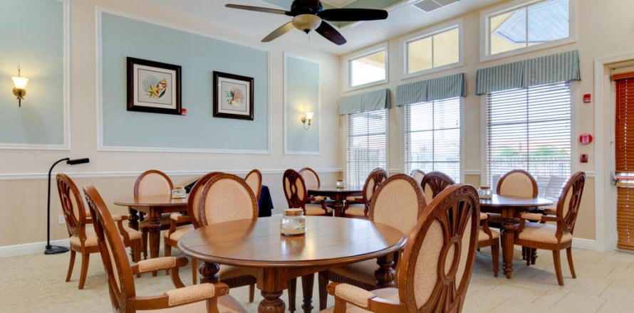 House in Vero Beach, Florida 4 bedrooms, 258.73 sq.m. № 1024284