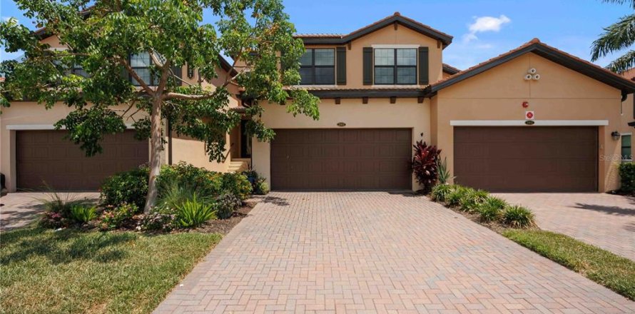 Condo à Venice, Floride, 3 chambres  № 2275624