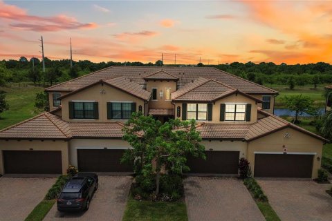 Copropriété à vendre à Venice, Floride: 3 chambres, 212.19 m2 № 2275624 - photo 2