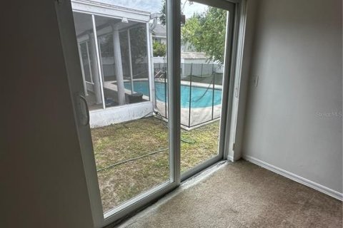 Casa en alquiler en Tampa, Florida, 4 dormitorios, 136.19 m2 № 1915165 - foto 30