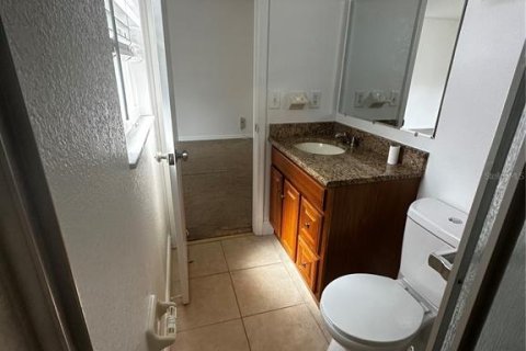 Casa en alquiler en Tampa, Florida, 4 dormitorios, 136.19 m2 № 1915165 - foto 29