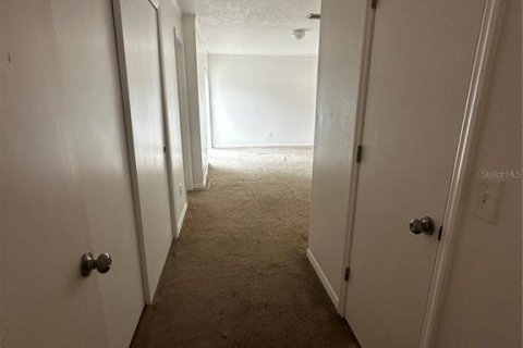 Casa en alquiler en Tampa, Florida, 4 dormitorios, 136.19 m2 № 1915165 - foto 23