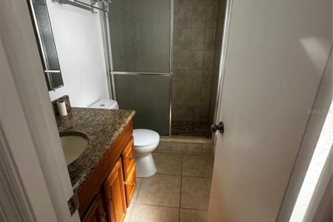 Casa en alquiler en Tampa, Florida, 4 dormitorios, 136.19 m2 № 1915165 - foto 28