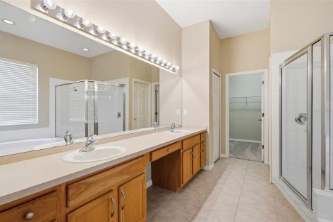 Casa en venta en Wesley Chapel, Florida, 3 dormitorios, 217.48 m2 № 2322642 - foto 27