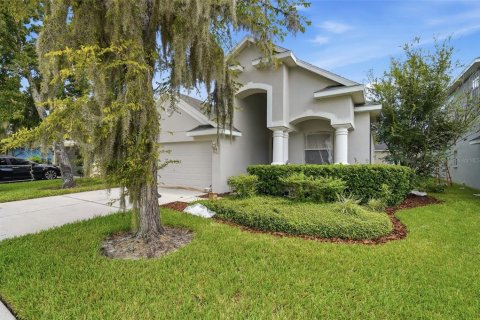 Casa en venta en Wesley Chapel, Florida, 3 dormitorios, 217.48 m2 № 2322642 - foto 2