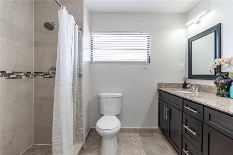 Casa en venta en Davie, Florida, 4 dormitorios, 181.9 m2 № 1840795 - foto 23