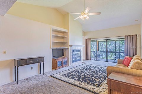 Casa en venta en Inverness, Florida, 2 dormitorios, 303.51 m2 № 2129463 - foto 18