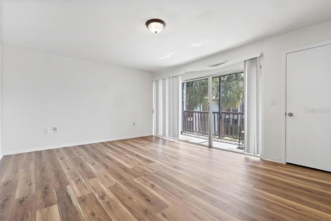 Condo in Tampa, Florida, 1 bedroom № 2205099 - photo 3