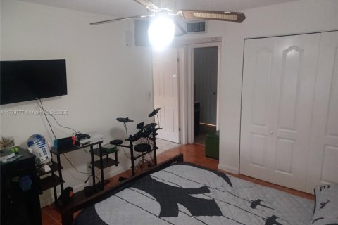 Copropriété à vendre à Davie, Floride: 2 chambres, 92.9 m2 № 1488141 - photo 7