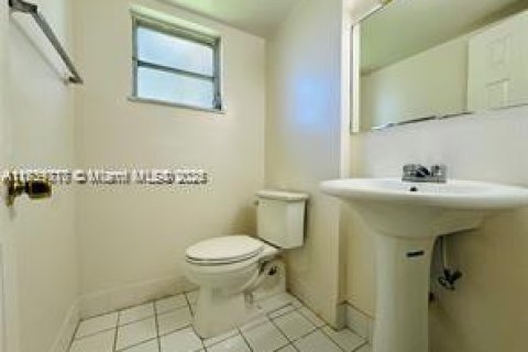 Copropriété à vendre à Davie, Floride: 2 chambres, 92.9 m2 № 1488141 - photo 19