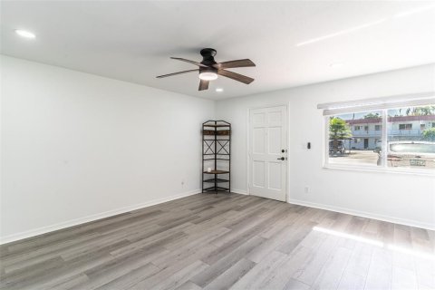 Copropriété à louer à Winter Haven, Floride: 2 chambres, 76.74 m2 № 2167491 - photo 9