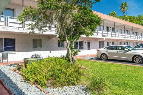 Copropriété à louer à Winter Haven, Floride: 2 chambres, 76.74 m2 № 2167491 - photo 28