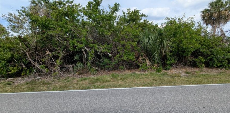 Terreno en Punta Gorda, Florida № 2213778