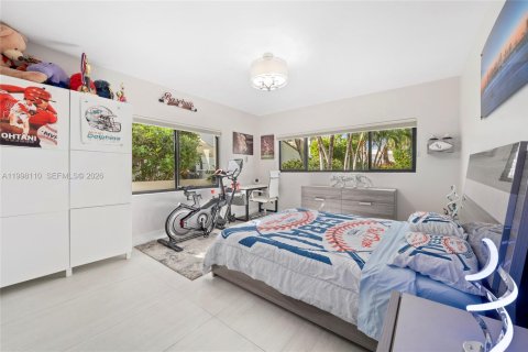 House in Miami Beach, Florida 4 bedrooms, 199.93 sq.m. № 2060878 - photo 8