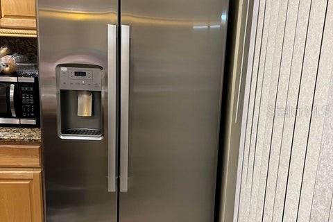 Купить таунхаус в Уэст-Палм-Бич, Флорида 4 комнаты, 114.83м2, № 1509423 - фото 9