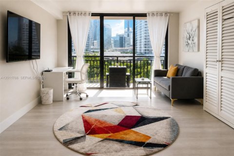 Condo in Miami, Florida № 2074877 - photo 2