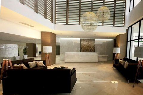Condo in Miami, Florida № 2074877 - photo 12