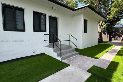 Apartamento en Miami, Florida 1 dormitorio, 51.1 m2 № 2177782