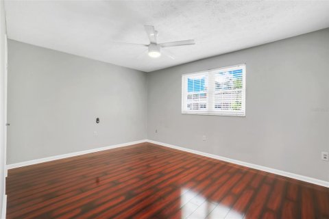 Condo in Orlando, Florida, 2 bedrooms  № 1877482 - photo 16