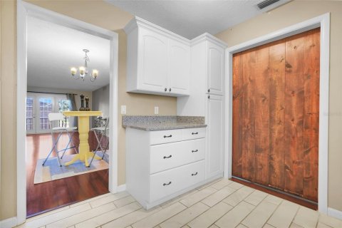 Condo in Orlando, Florida, 2 bedrooms  № 1877482 - photo 11