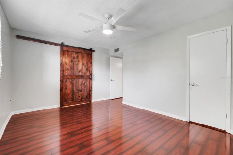 Condo in Orlando, Florida, 2 bedrooms  № 1877482 - photo 14