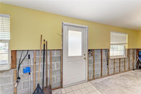 House in Holmes Beach, Florida 2 bedrooms, 139.91 sq.m. № 1716619 - photo 12