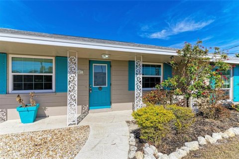 House in Holmes Beach, Florida 2 bedrooms, 139.91 sq.m. № 1716619 - photo 11