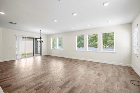 Villa ou maison à louer à Tampa, Floride: 4 chambres, 295.34 m2 № 2399166 - photo 10