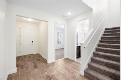 Villa ou maison à louer à Tampa, Floride: 4 chambres, 295.34 m2 № 2399166 - photo 5